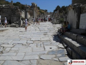 Turcia Efes strada Curetes (gradinilor)