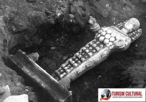 Turcia Efes templul Artemisei statuie de cult de provenienta romana