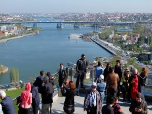 Turism Cultural - Istanbul Cafeneaua Pierre Loti terasa