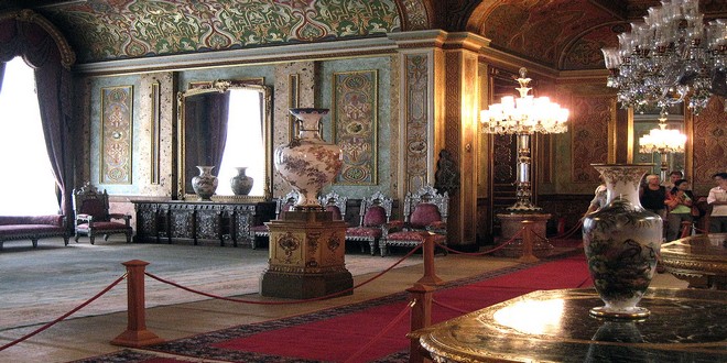 Turism Cultural - Istanbul Palatul Beylerbeyi interior